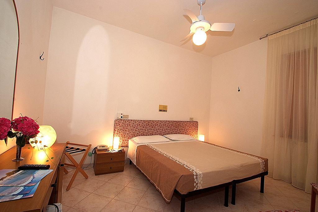 Albergo Le Sorgenti Chianciano Terme Phòng bức ảnh