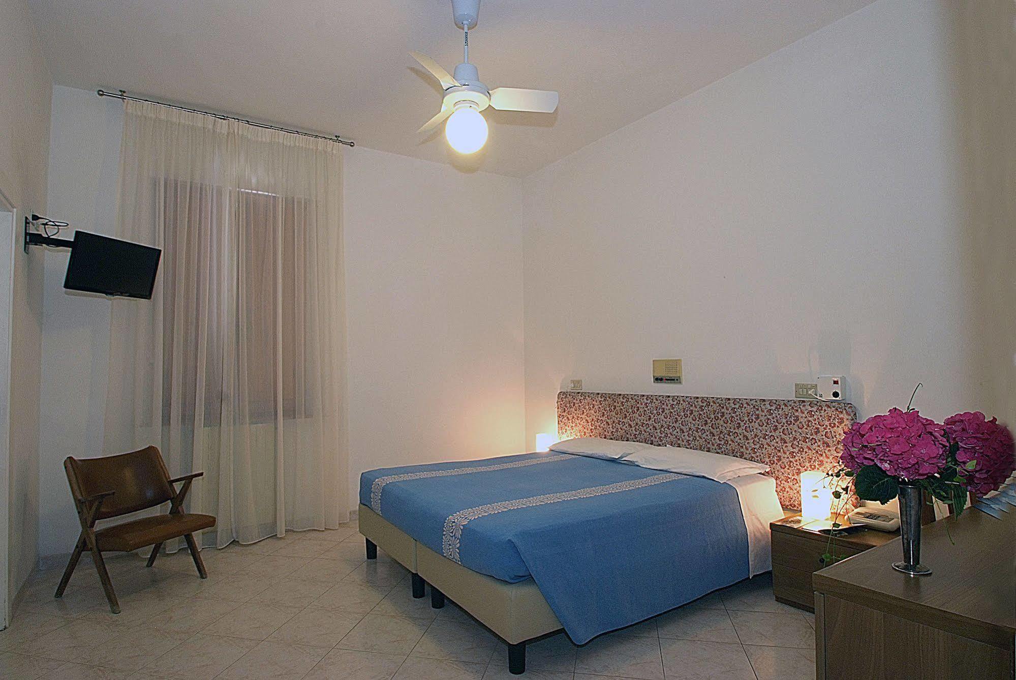 Albergo Le Sorgenti Chianciano Terme Ngoại thất bức ảnh