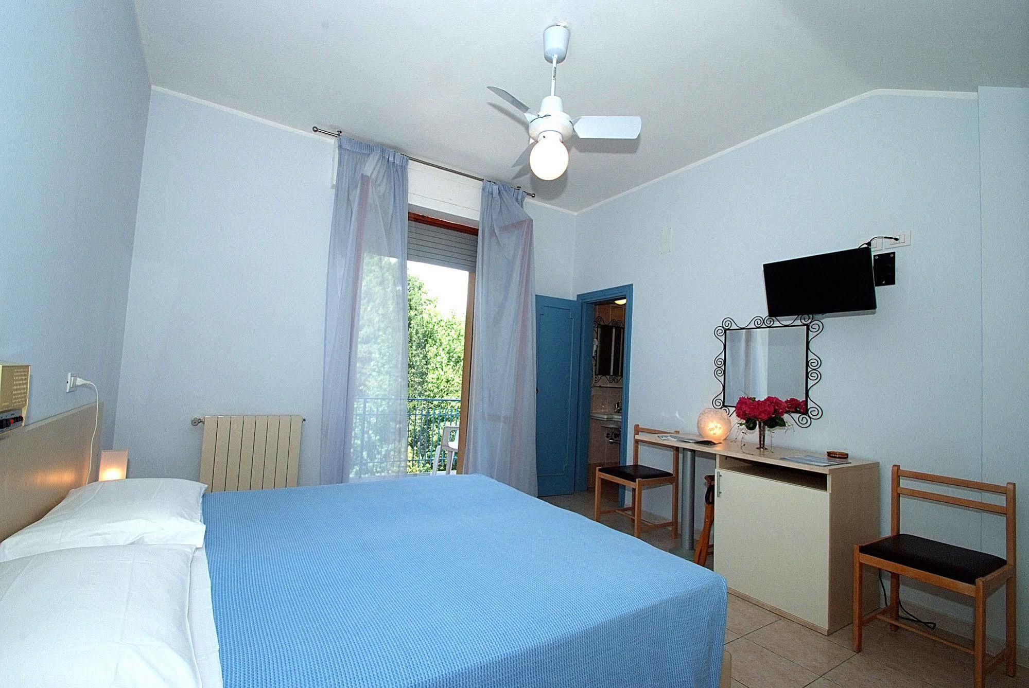 Albergo Le Sorgenti Chianciano Terme Ngoại thất bức ảnh
